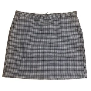 Banana Republic Plaid Skirt size 14 lined with pockets